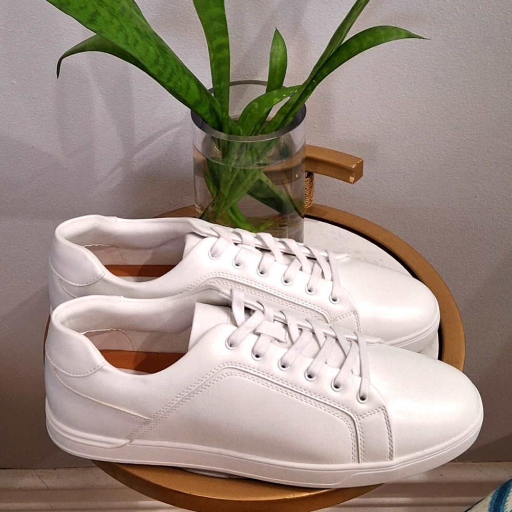 Bruno Marc White Low-Top Sneakers size 13